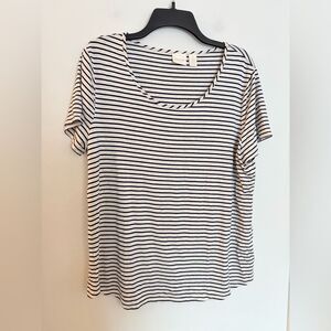 Chicos Casual Striped Soft Short Sleeve Tee - Womens size Large